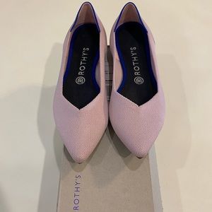 Pretty Pointed-Toe flat 🛍️